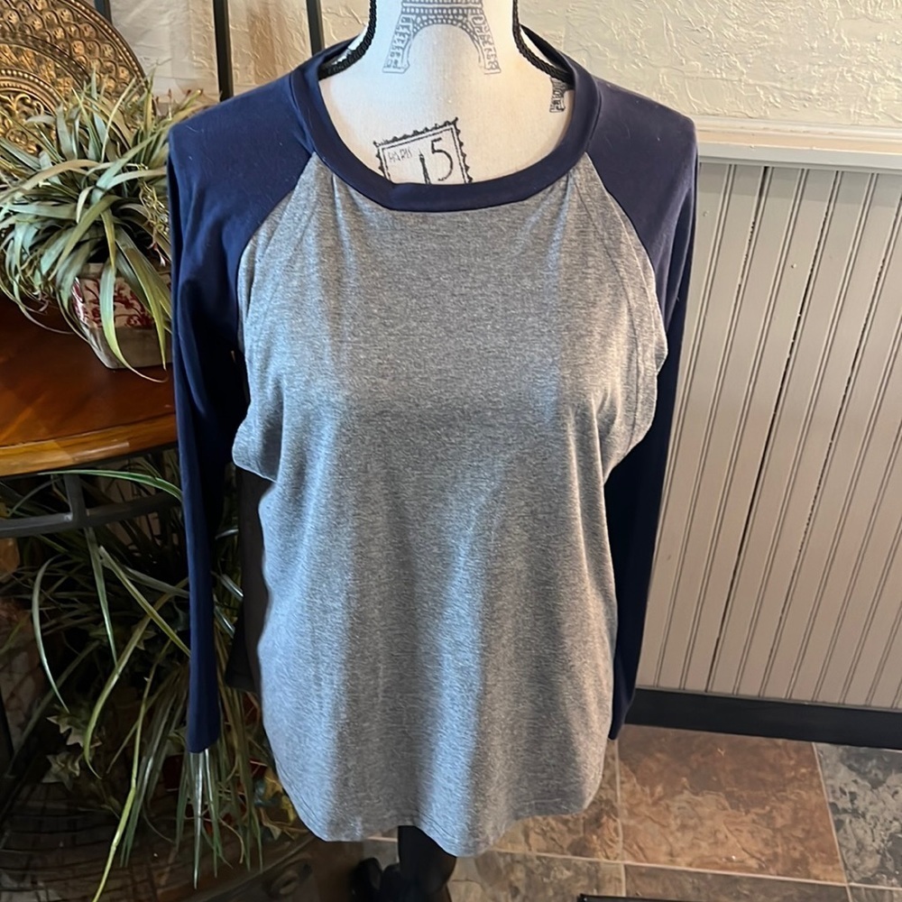 Ekouaer Nursing T-shirt